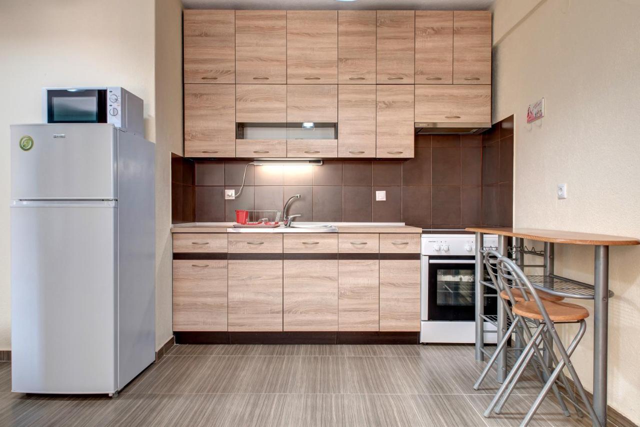 Achilleas Apartments Kalyves Polygyrou エクステリア 写真
